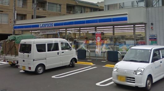 コンビニ　ローソン 杉並荻窪三丁目店（コンビニ）まで876m