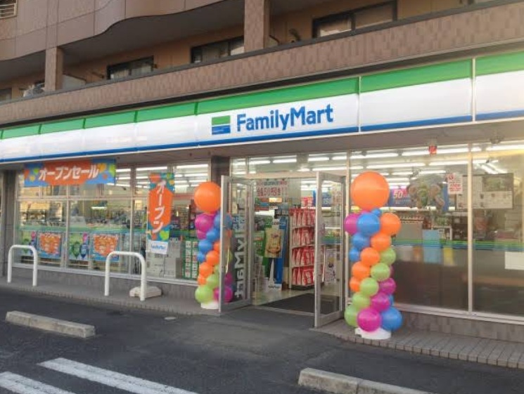 コンビニ　ファミリーマート 姫路夢前橋（コンビニ）まで1340m