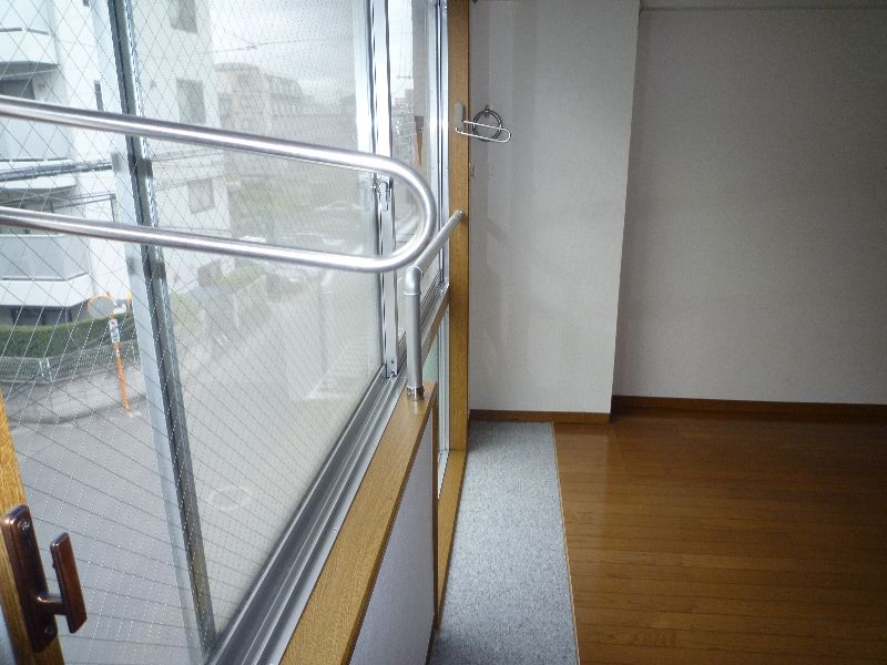 その他設備　室内物干し付です