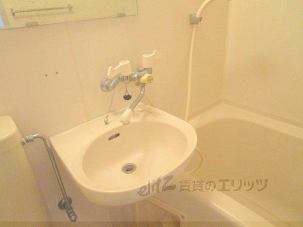 洗面設備　洗面所