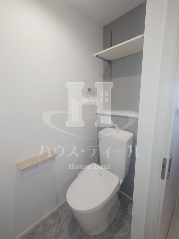 トイレ　落ち着いたトイレです