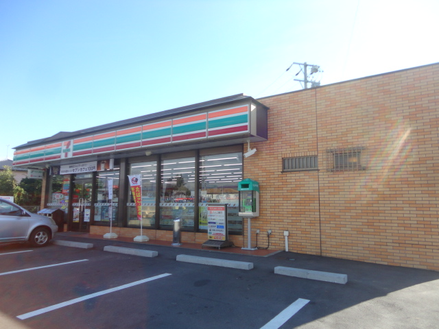 コンビニ　セブンイレブン 更埴インター南店（コンビニ）まで734m