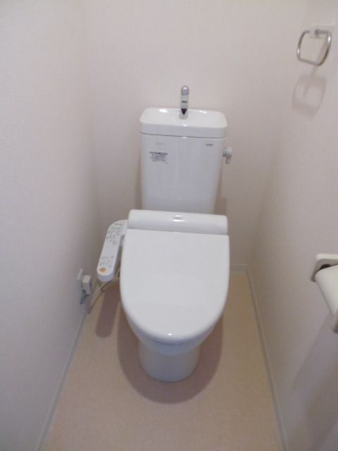 トイレ　★ウォシュレット付きのＷＣ★