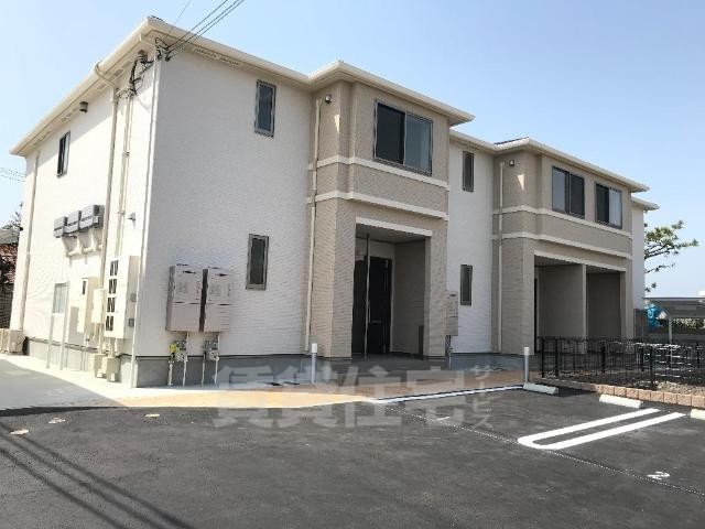 建物外観　外観写真（昼）