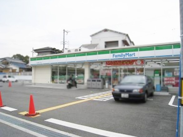 コンビニ　ファミリーマート 鶴見今津中店（コンビニ）まで1184m
