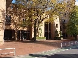 中学校　私立女子学院中学校（中学校）まで439m