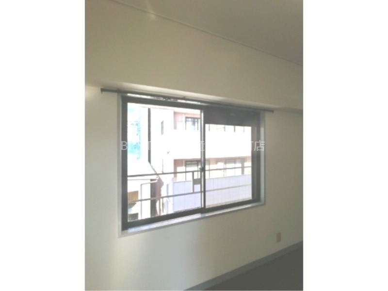 その他部屋・スペース　採光窓