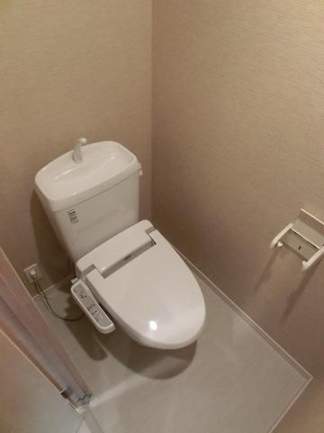 トイレ　ウォシュレット完備