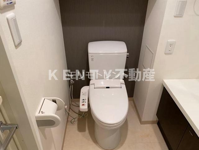トイレ　ゆったりとした空間のトイレです