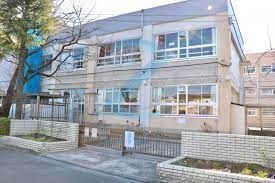 小学校　江戸川区立篠崎第二小学校（小学校）まで550m