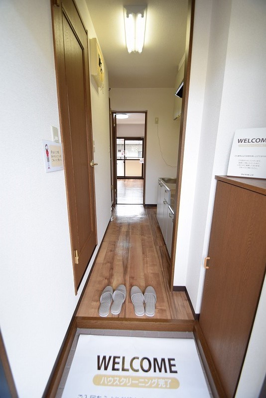 玄関　※他部屋参考写真