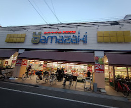 スーパー　スーパーヤマザキ三筋店（スーパー）まで593m