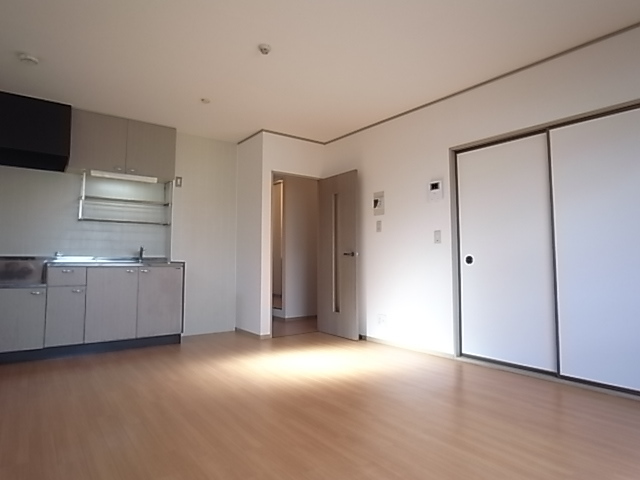 ネクステージ御園の居間写真