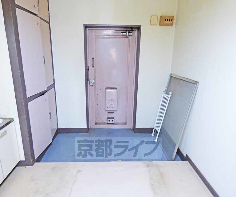 玄関　広い玄関です。