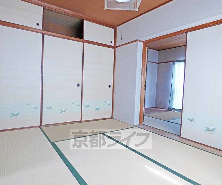 居室・リビング　綺麗なお部屋です。