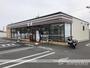 コンビニ　セブンイレブン（コンビニ）まで1061m