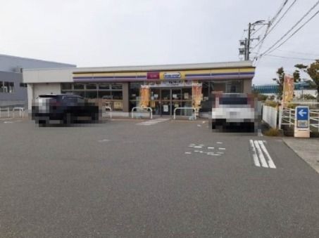 コンビニ　ミニストップ 鳥栖藤木町店（コンビニ）まで559m