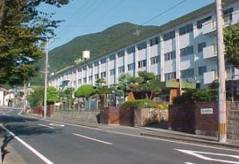 小学校　北九州市立大里南小学校（小学校）まで1830m