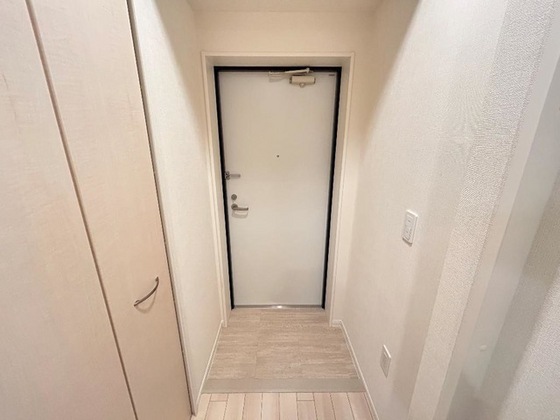 玄関　※別部屋の写真です