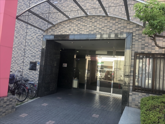 エントランス
