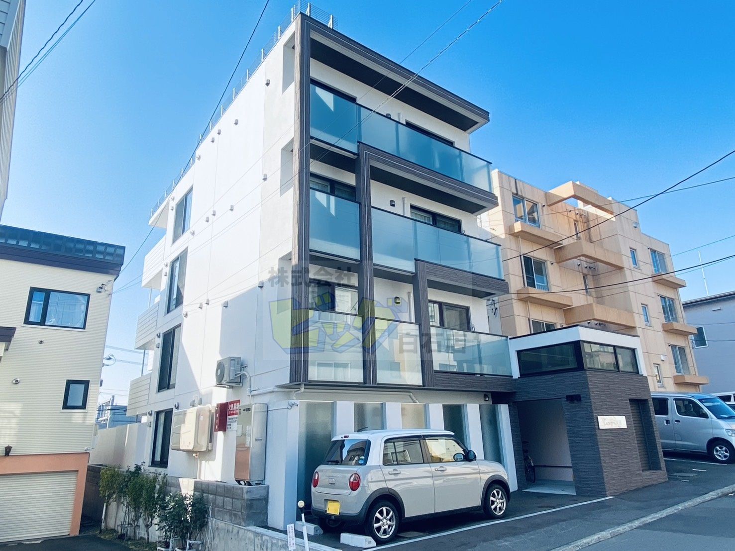 建物外観　都市ガス・Ｗｉ－Ｆｉ無料のデザイナーズマンションです♪