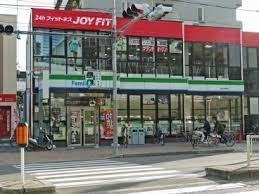 コンビニ　ファミリーマート 新深江駅前店（コンビニ）まで270m