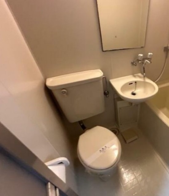 トイレ　別部屋同仕様タイプ