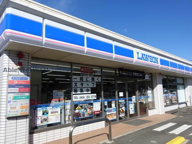 コンビニ　ローソン千葉あすみが丘四丁目店（コンビニ）まで392m
