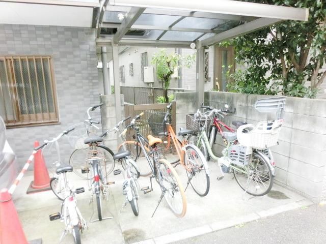 その他共有部分　自転車置き場