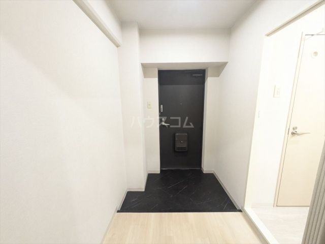 グリーンフィールズ橋本の玄関写真