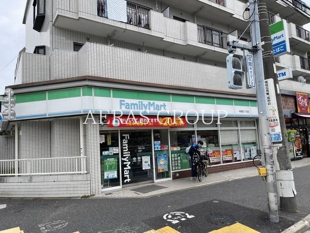 コンビニ　ファミリーマート 中葛西六丁目店（コンビニ）まで58m