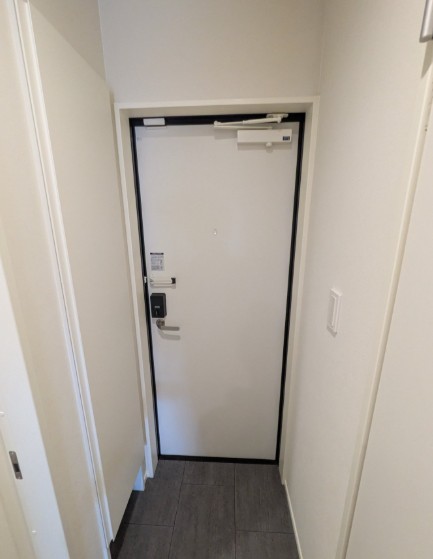 玄関　別部屋イメージ