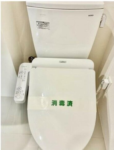 東急東横線 学芸大学駅 徒歩7分 4階建 築6年のトイレ写真