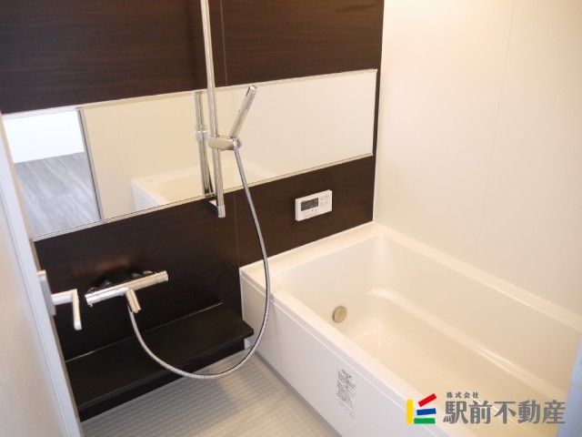 レガロクオーレ I棟の風呂写真