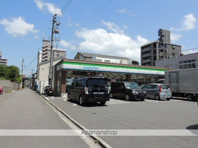 コンビニ　ファミリーマート戸畑明治町店（コンビニ）まで304m