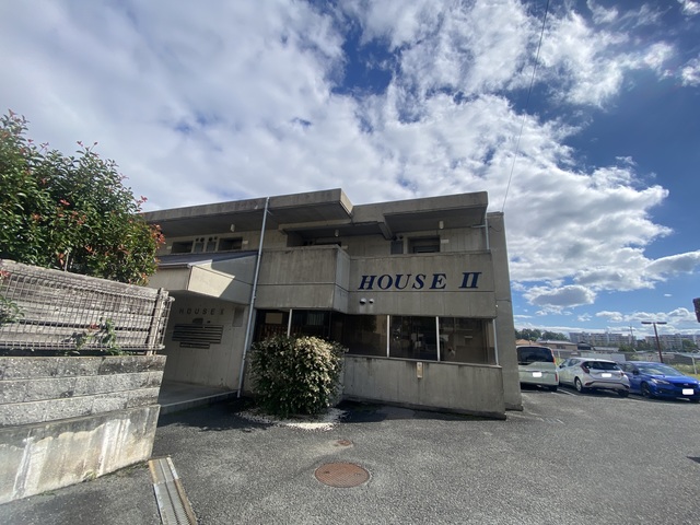 HOUSEIIの外観写真