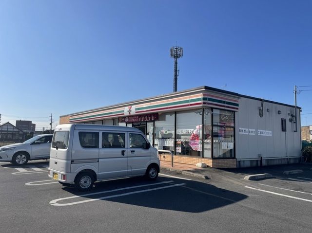 コンビニ　セブンイレブン（コンビニ）まで170m