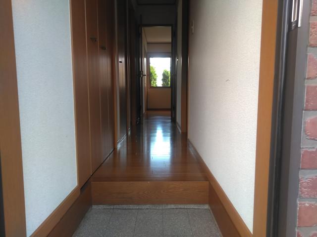 メゾン田中Aの玄関写真
