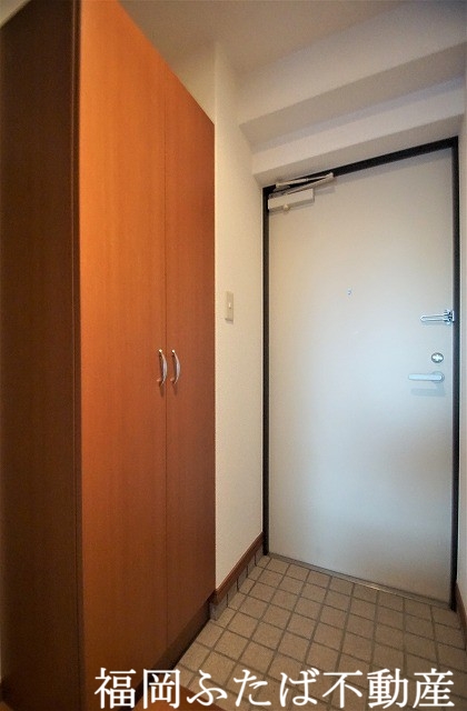 アヴァンティ銀天町の玄関写真
