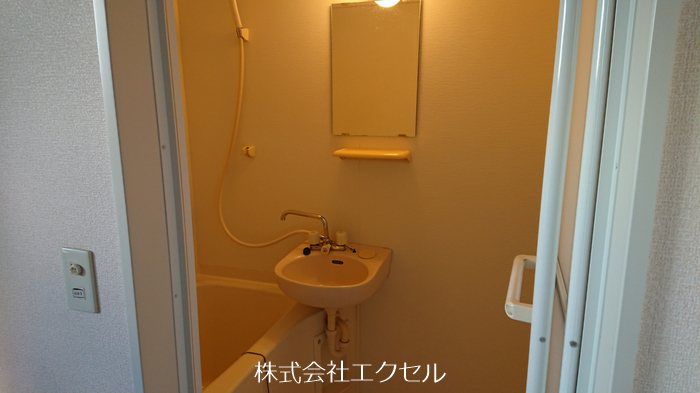 洗面設備　洗面台です。