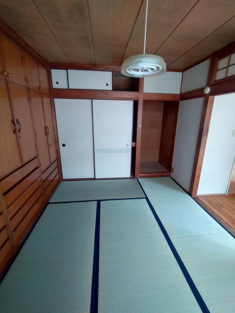 五月が丘宮内借家の内装写真
