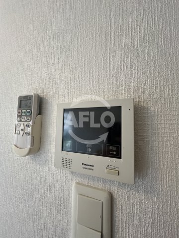 セキュリティ　Luxe新大阪II　モニター付きインターホン