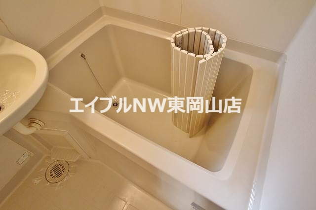 レジデ・アイ A棟の風呂写真