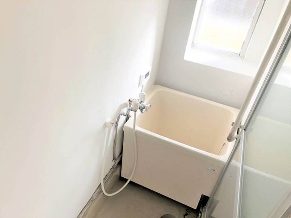 バス・シャワールーム　ビレッジハウスの同一物件・同一タイプの間取りの写真です