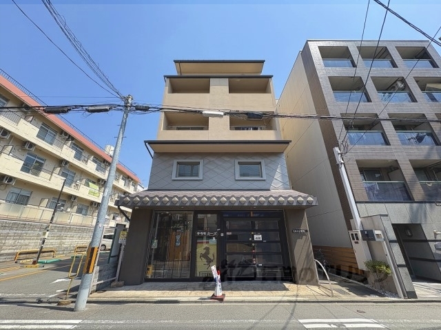 Lamoda麩屋町