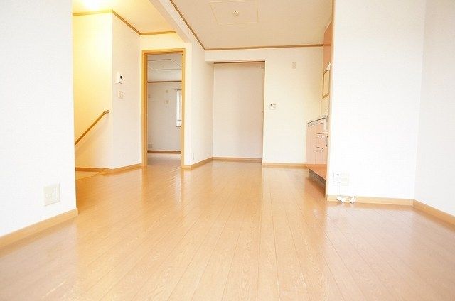 グリーン ヒルの居間写真