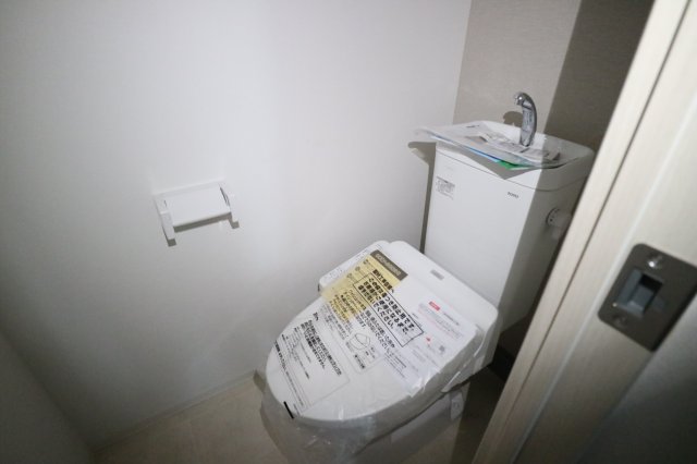 トイレ　同一タイプです。