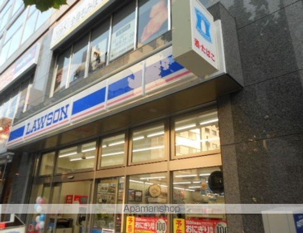 コンビニ　ローソン 人形町駅前店（コンビニ）まで179m