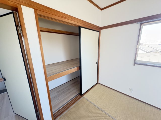 収納　※同物件別号室の写真になります