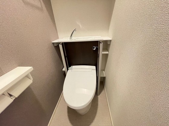 トイレ　※別部屋の写真です